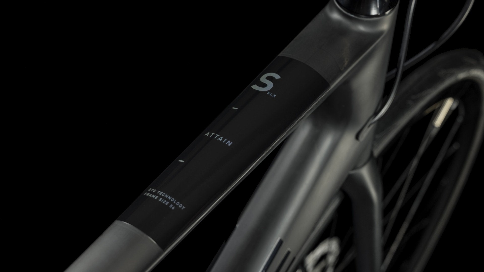Bicicleta de ruta CUBE Attain GTC SLX carbon'n'black